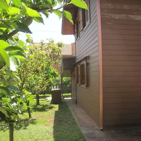 Casa De Madera * 坎加斯德穆拉索