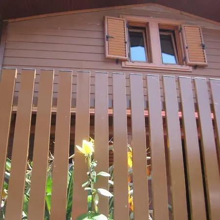 Casa De Madera Holiday home *